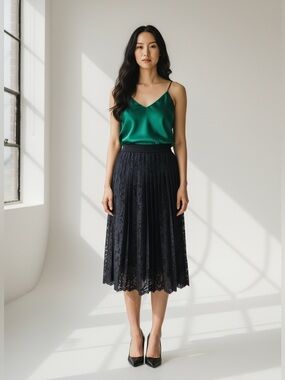 Ann Taylor Black Lace Pleated A-Line Skirt